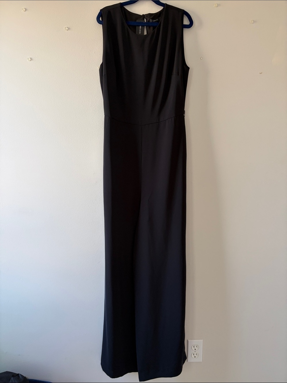 RW&CO. Black Sleeveless Maxi Dress